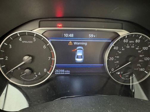 White 2023 Nissan Altima 2.5 SL