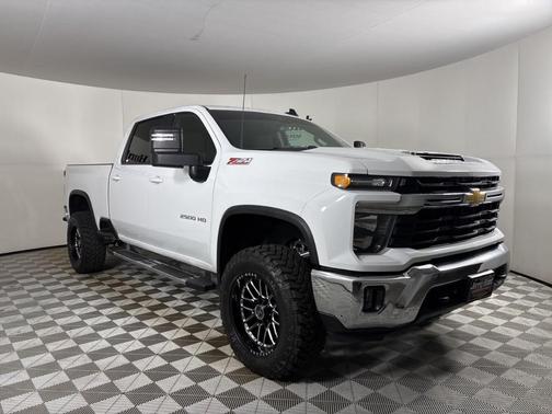 2024 Chevrolet Silverado 2500 LT