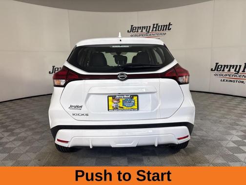 2023 Nissan Kicks S