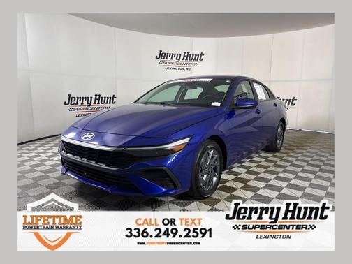 2024 Hyundai ELANTRA SEL