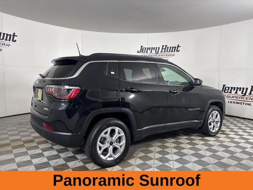 2025 Jeep Compass Latitude