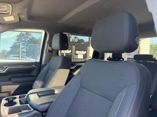 Summit White 2023 Chevrolet Silverado 1500 LT