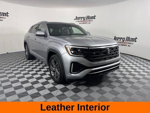 2024 Volkswagen Atlas Cross Sport 2.0T SEL R-Line