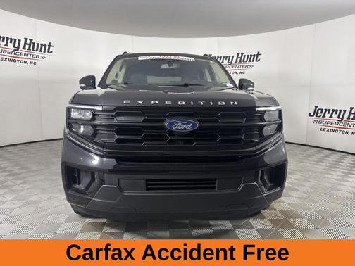 Black Metallic 2025 Ford Expedition Active
