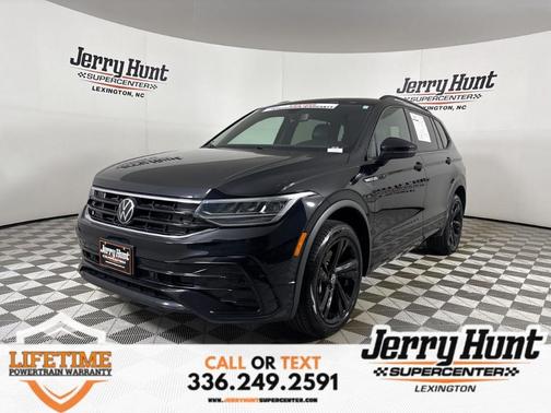 2024 Volkswagen Tiguan 2.0T SE R-Line Black