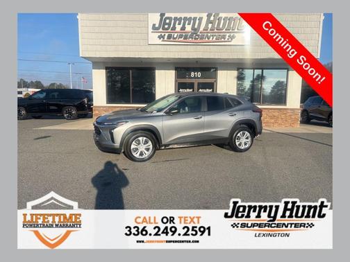 2025 Chevrolet Trax LS