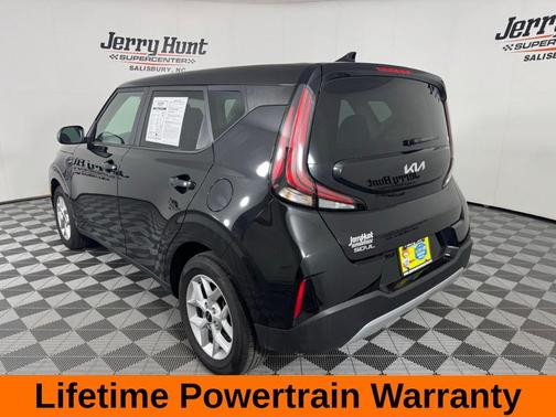 Black 2025 Kia Soul LX