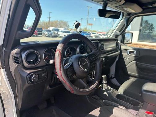 2023 Jeep Wrangler Sport