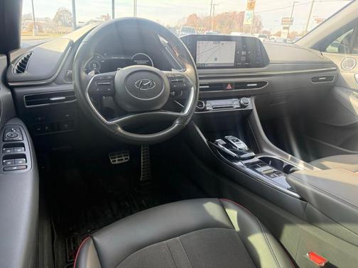 2020 Hyundai SONATA SEL Plus