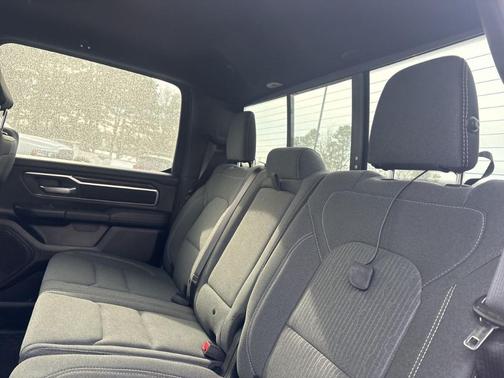 2024 RAM 1500 Big Horn/Lone Star