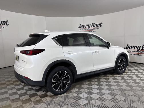 Snowflake White Pearl Mica 2022 Mazda CX-5 2.5 S Premium