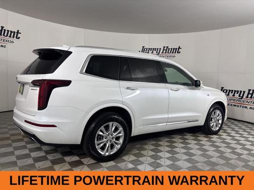 2023 Cadillac XT6 Luxury AWD