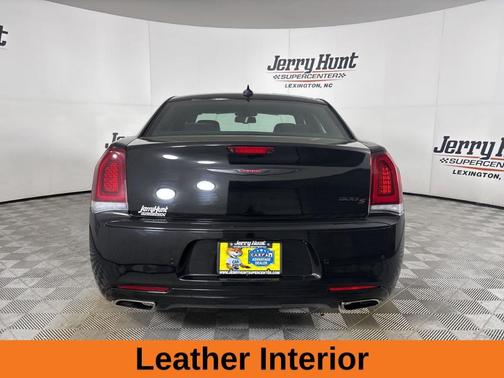 Gloss Black 2022 Chrysler 300 S