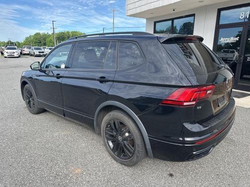 2022 Volkswagen Tiguan 2.0T SE R-Line Black