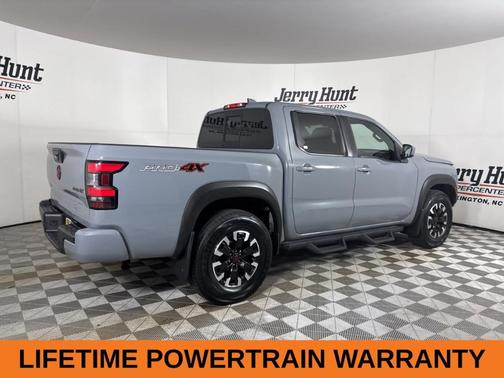 2022 Nissan Frontier PRO-4X