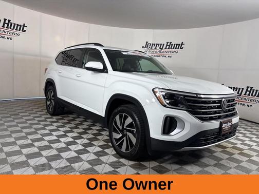 2024 Volkswagen Atlas 2.0T SE w/Technology