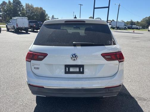 2018 Volkswagen Tiguan 2.0T SE