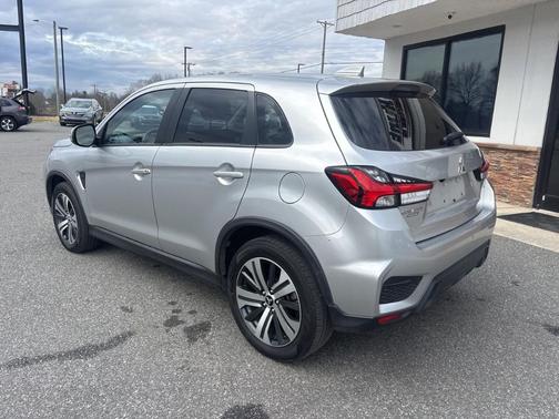 2024 Mitsubishi Outlander Sport 2.0 ES