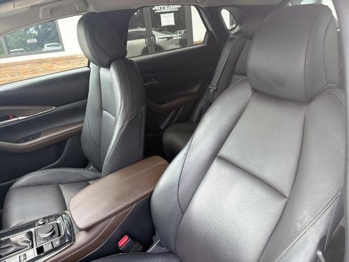 Snowflake White Pearl 2023 Mazda CX-30 Premium Package
