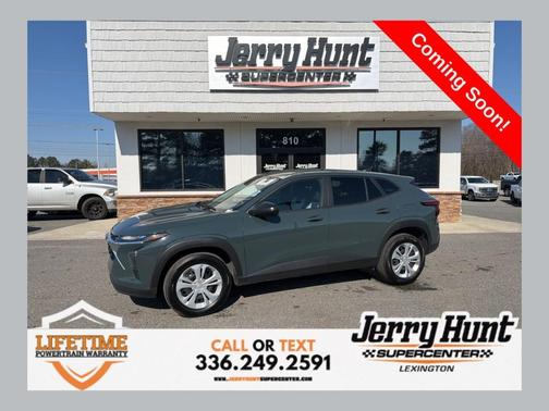 2025 Chevrolet Trax LS