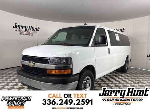2017 Chevrolet Express 3500 LT