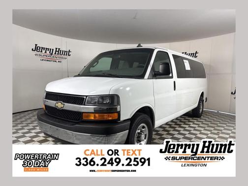 2017 Chevrolet Express 3500 LT
