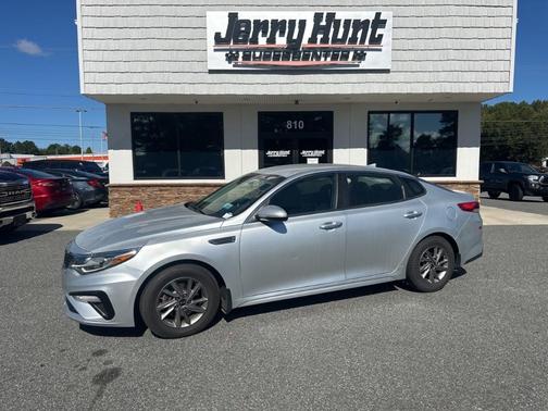 2020 Kia Optima LX