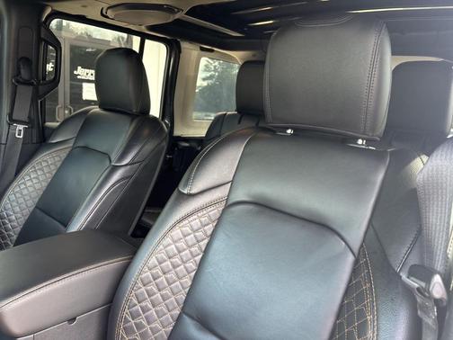 2021 Jeep Wrangler Unlimited Sahara Altitude