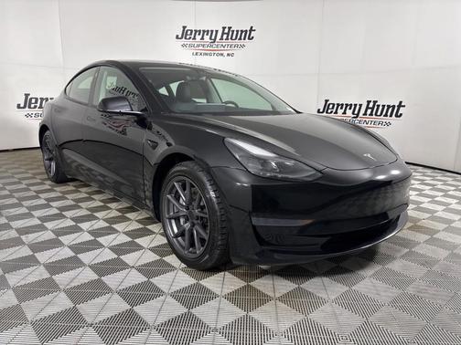 Black 2021 Tesla Model 3 Standard Range Plus