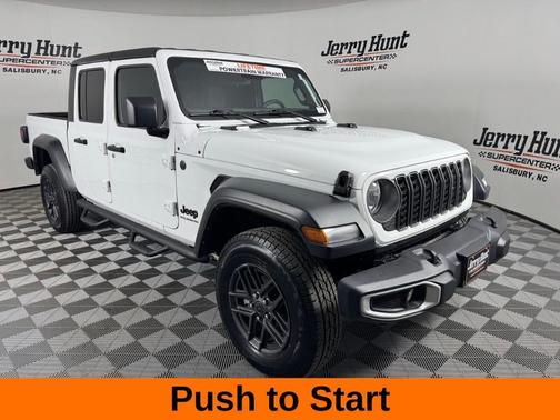 Bright White Clearcoat 2025 Jeep Gladiator Sport