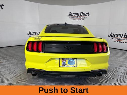 2021 Ford Mustang 