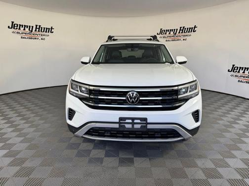 2022 Volkswagen Atlas 3.6L SE w/Technology