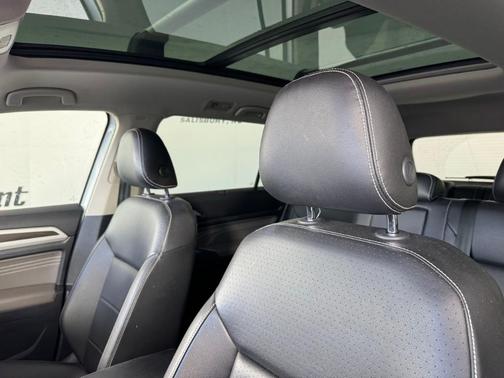 2022 Volkswagen Atlas 3.6L SE w/Technology