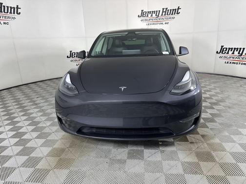 2025 Tesla Model Y Long Range