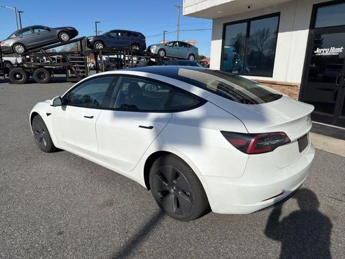 2023 Tesla Model 3 Base