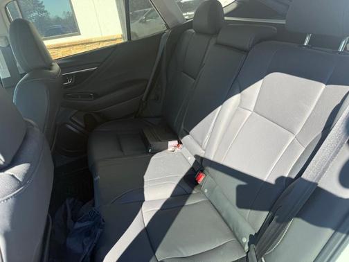 2022 Subaru Outback Limited XT