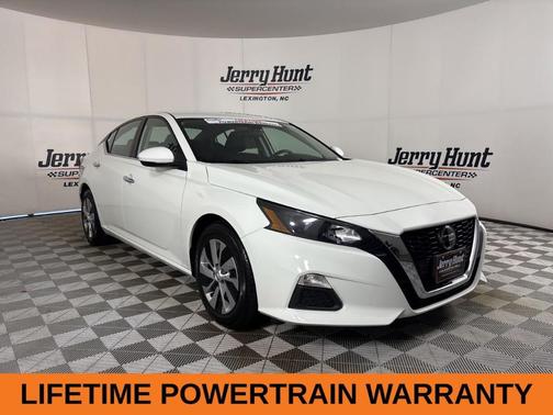 2022 Nissan Altima 2.5 S