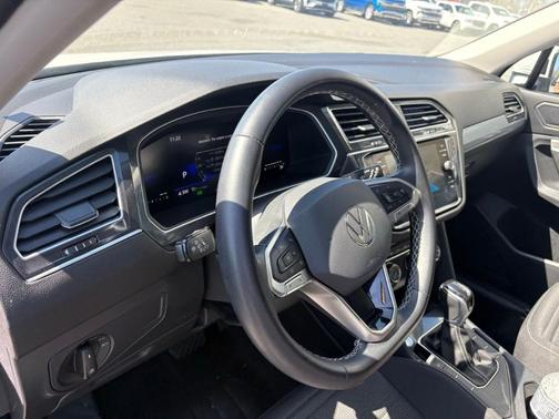 2024 Volkswagen Tiguan 2.0T S