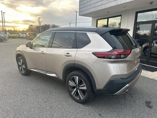 2021 Nissan Rogue Platinum