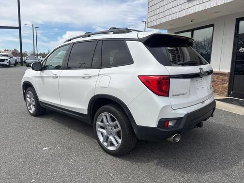White 2025 Honda Passport EX-L
