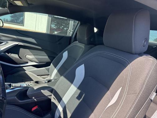 2023 Chevrolet Camaro LT1