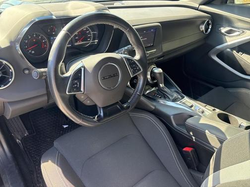 2023 Chevrolet Camaro LT1