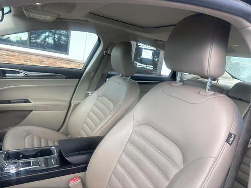 2019 Ford Fusion SEL