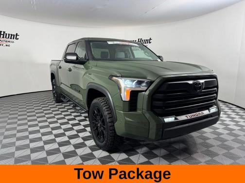 2022 Toyota Tundra SR5