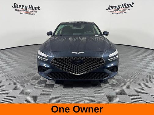 2022 Genesis G70 2.0T