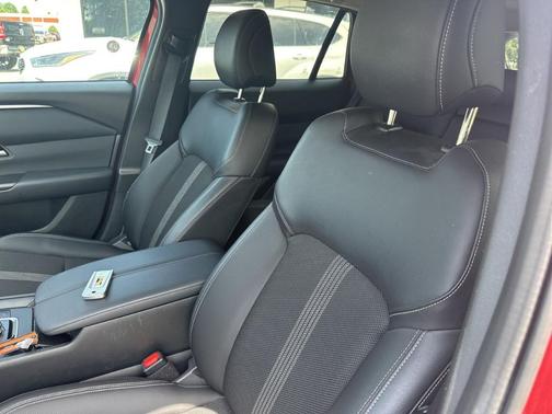 2024 Mazda CX-50 2.5 S Premium Package