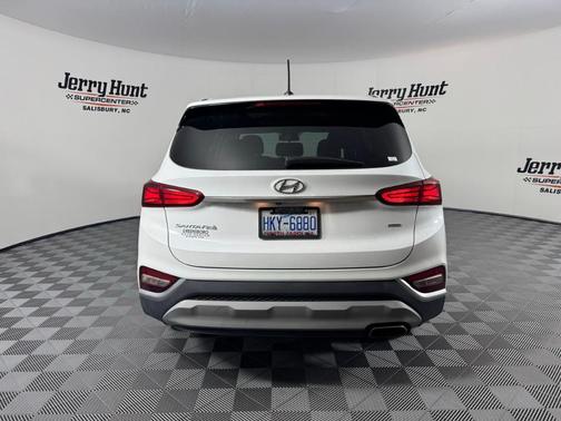 2019 Hyundai SANTA FE 2.4 SE