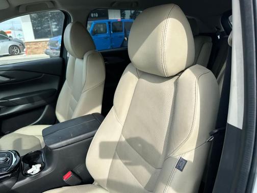 2023 Mazda CX-9 Touring Plus