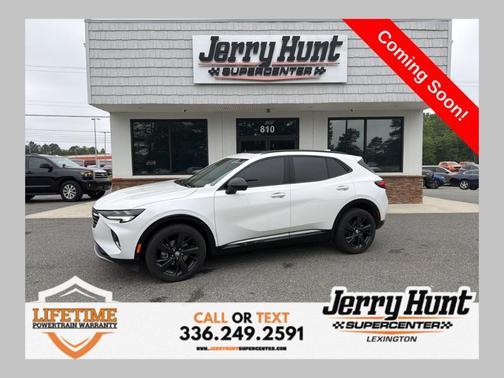 White Frost Tri-Coat 2023 Buick Envision Essence