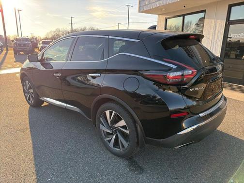 2024 Nissan Murano SL
